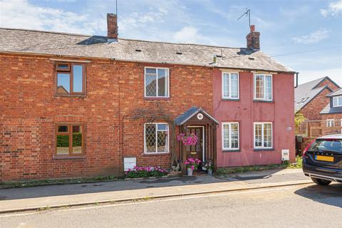 2 bedroom cottage for sale, The Causeway, Carlton, Bedford