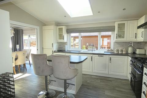 undefined, Seaview Avenue, CO5