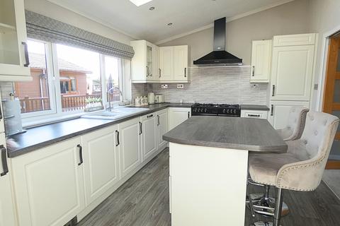 undefined, Seaview Avenue, CO5