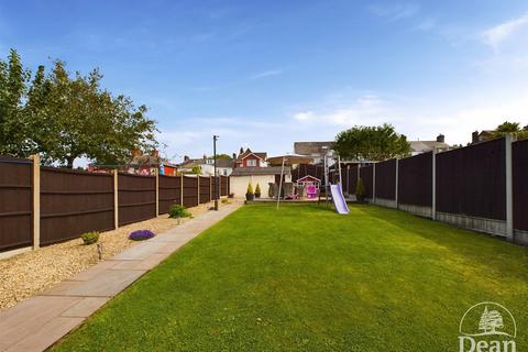 3 bedroom end of terrace house for sale, Abbey Street, Cinderford