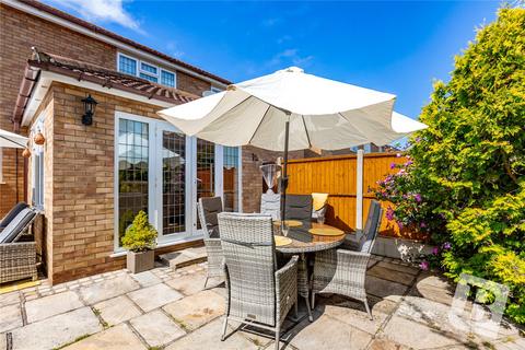 11 Calmore Close, Hornchurch, RM12 6SN