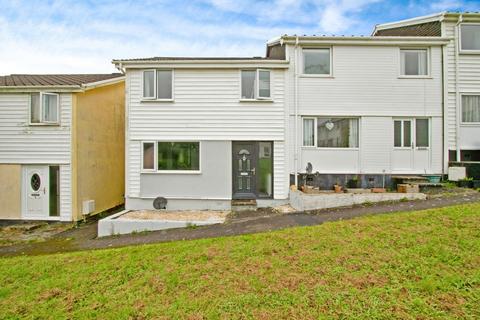 3 bedroom end of terrace house for sale, Broad Walk, Helston TR13