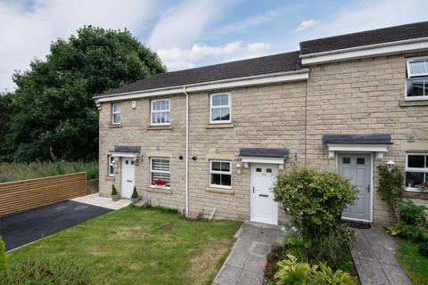 2 bedroom townhouse for sale, Swan Avenue, Gilstead, Bingley, West Yorkshire, BD16