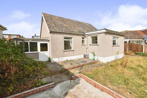 2 bedroom detached bungalow for sale, Loten Road, Benfleet