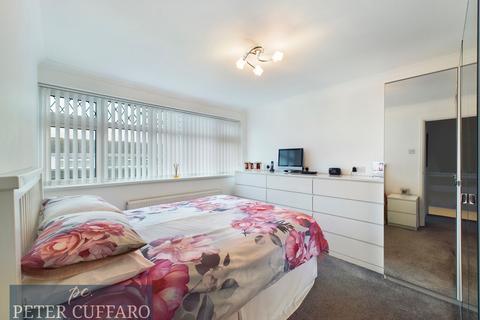 73 Beechfield, Hoddesdon, EN11 9QG