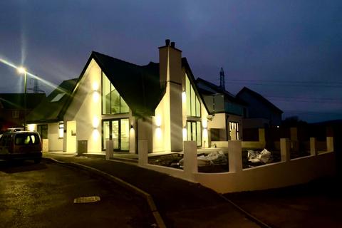 2 bedroom detached house for sale, Maes Morgan, Nantybwch, NP22