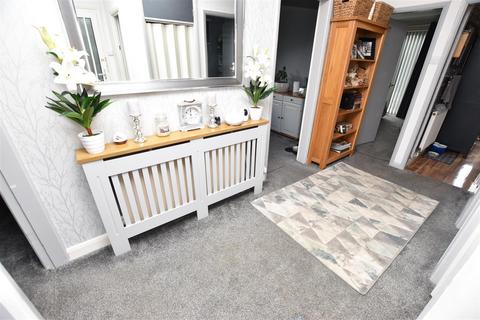 74 Mill View, Waltham, Grimsby, DN37 0HG