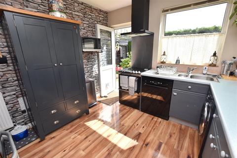 74 Mill View, Waltham, Grimsby, DN37 0HG