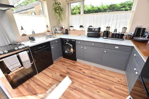 74 Mill View, Waltham, Grimsby, DN37 0HG