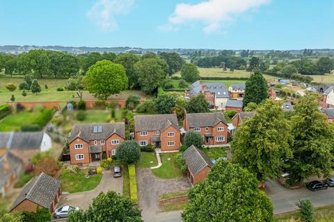 4 bedroom detached house for sale, Theddingworth Road, Market Harborough LE16