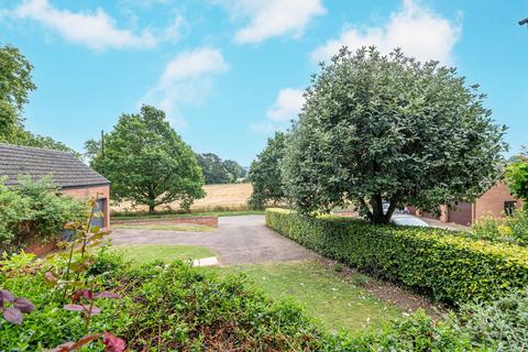 4 bedroom detached house for sale, Theddingworth Road, Market Harborough LE16