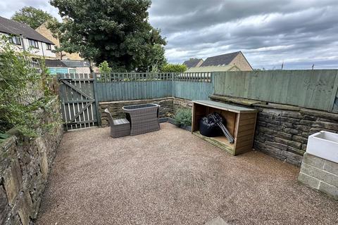 4 bedroom terraced house for sale, New Street, Idle, Bradford