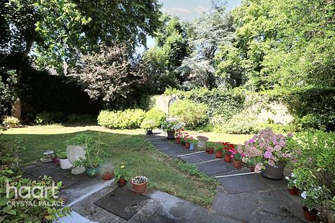 Flat 5, Highland Lodge Fox Hill, London, SE19 2UJ