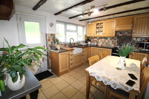 3 bedroom cottage for sale, Coytrahen, Bridgend CF32