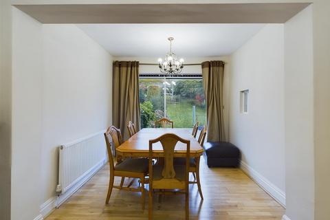 4 bedroom semi-detached house to rent, Alms Hill Road, Sheffield