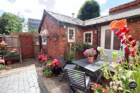 2 bedroom house for sale, Moor Street, Moorfields, Hereford, HR4