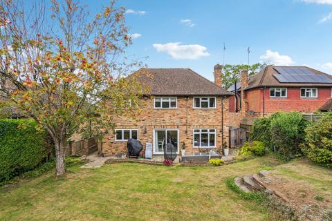 4 bedroom detached house for sale, Foxdell Way, Gerrards Cross SL9