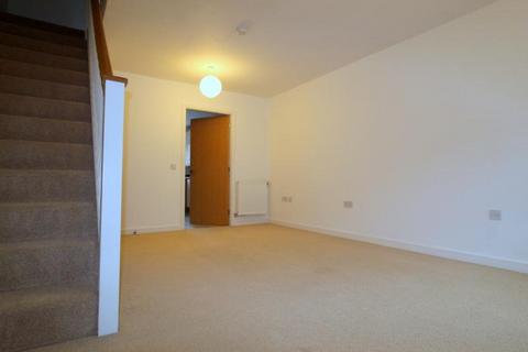 2 bedroom mews to rent, Dickinson Walk, Beverley HU17