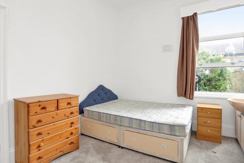 5 bedroom terraced house to rent, Priory Park Road, London, NW6