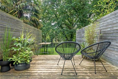 28 Kitley Gardens, London, SE19 2RY