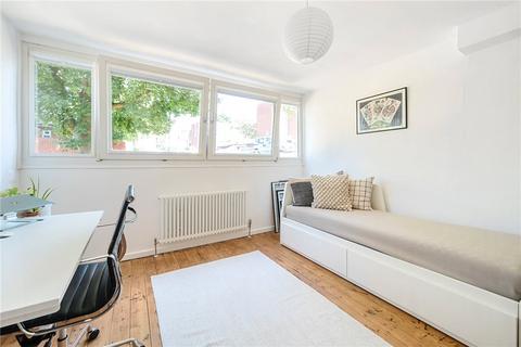28 Kitley Gardens, London, SE19 2RY