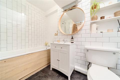 28 Kitley Gardens, London, SE19 2RY