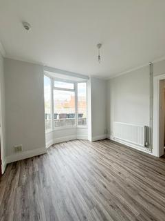 undefined, Boultham Avenue, Lincoln, LN5