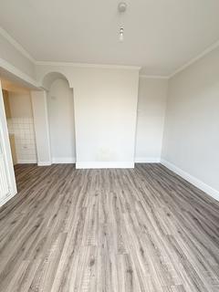 undefined, Boultham Avenue, Lincoln, LN5
