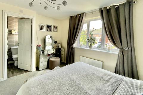 16 Mitchells Terrace, Wombwell, Barnsley, S73 8FX