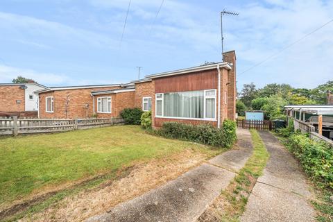 2 bedroom semi-detached bungalow for sale, Oakfield Road, Kennington, Ashford TN24