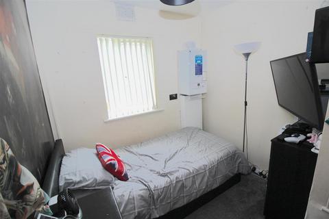 392 Meadway, Birmingham, B33 0EB