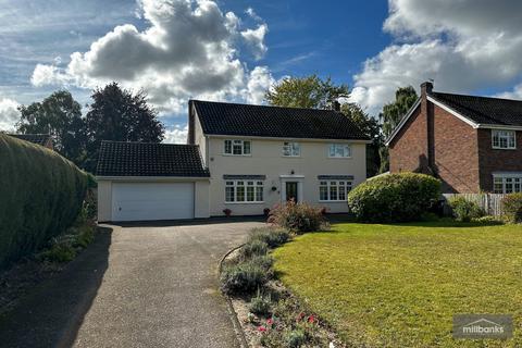 5 bedroom detached house for sale, Hargham Road, Old Buckenham, Attleborough, Norfolk, NR17 1SL