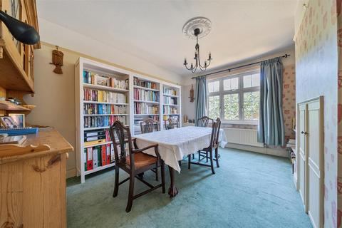 164 Bromham Road, Bedford, MK40 4BN