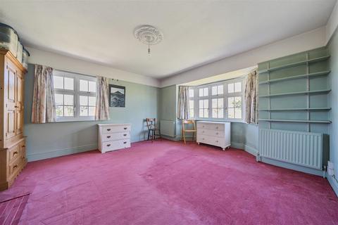 164 Bromham Road, Bedford, MK40 4BN