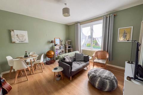 1 bedroom apartment for sale, Osborne Crescent, Tweedmouth