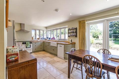 4 bedroom semi-detached house for sale, London Road, Poulton, Cirencester, Gloucestershire, GL7