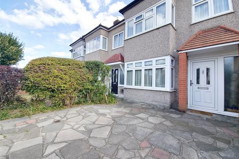 undefined, Fairview Avenue, Rainham, Essex, RM13