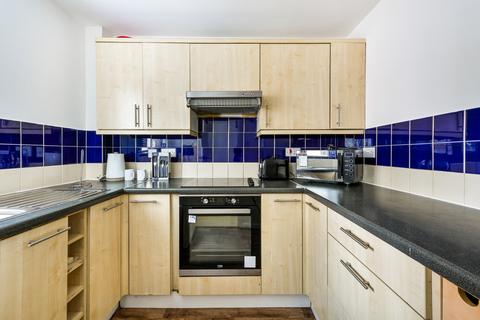 2 bedroom apartment for sale, Tyndal Court, Transom Square, E14