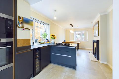 66 Park Drive, Campsall, Doncaster, DN6 9NP