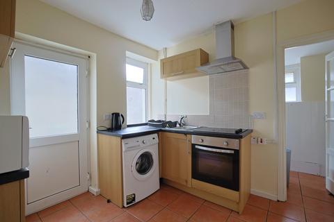 3 bedroom terraced house for sale, Queen Street, Treforest, Pontypridd, CF37