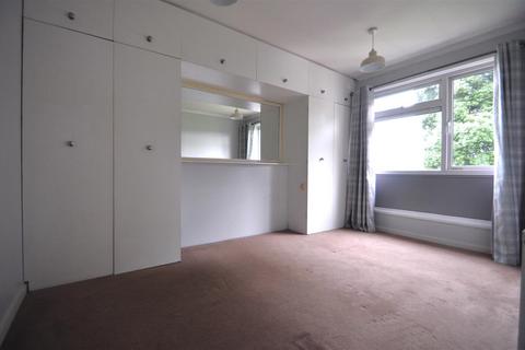 10 Mount Pleasant Walk, Bexley, DA5 1PT