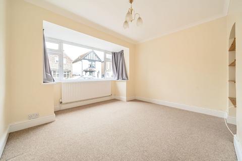 13 Deerbarn Road, Guildford, GU2 8AT