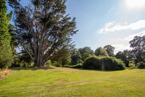 3 bedroom ground floor flat for sale, Strete Ralegh House, London Road, Strete Ralegh