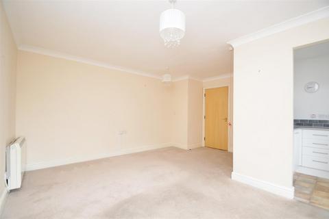 2 bedroom retirement property for sale, The Cedars, Abbey Foregate, Shrewsbury