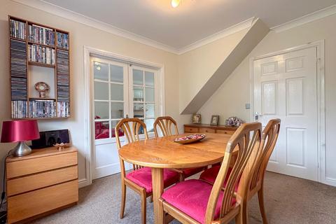 Sandown House Barnby Road, Newark, NG24 2NE