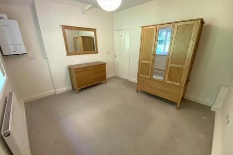 1 bedroom flat for sale, Wrexham Road, Caergwrle, Wrexham, LL12