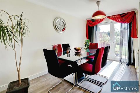 2 The Paddock Beatty Close, Hinckley, LE10 1PD