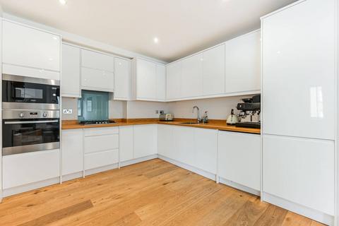 2 bedroom flat for sale, Coldharbour Lane, Brixton, London, SW9