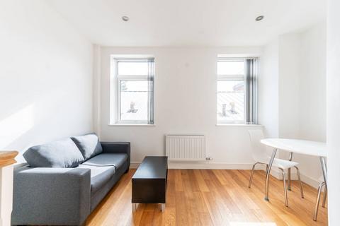 1 bedroom flat for sale, Research House, Greenford, UB6