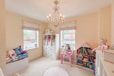 21 Chapel Walk, Penygarn, Pontypool, NP4 8AX